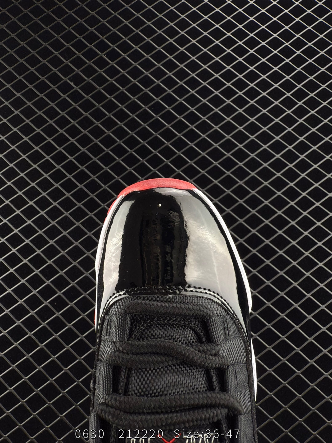 Nike Air Jordan 11 Retro Low”Concord“